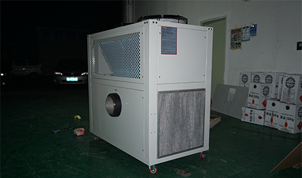 注塑行業(yè)冷水機組如何選型？